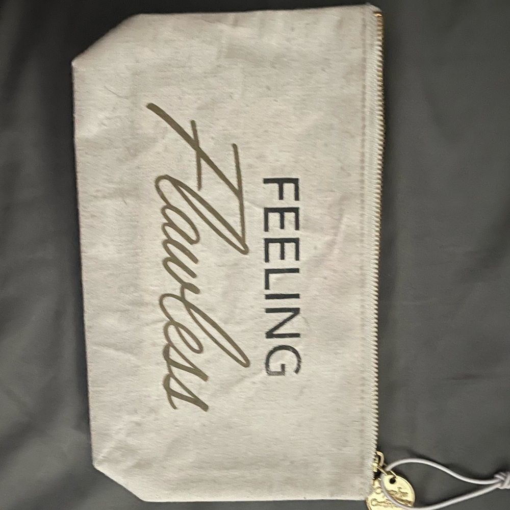 Makeup bag - Picture 4 of 4